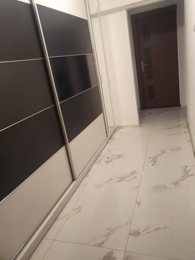 Apartament Lux บูคาเรสต์ ภายนอก รูปภาพ